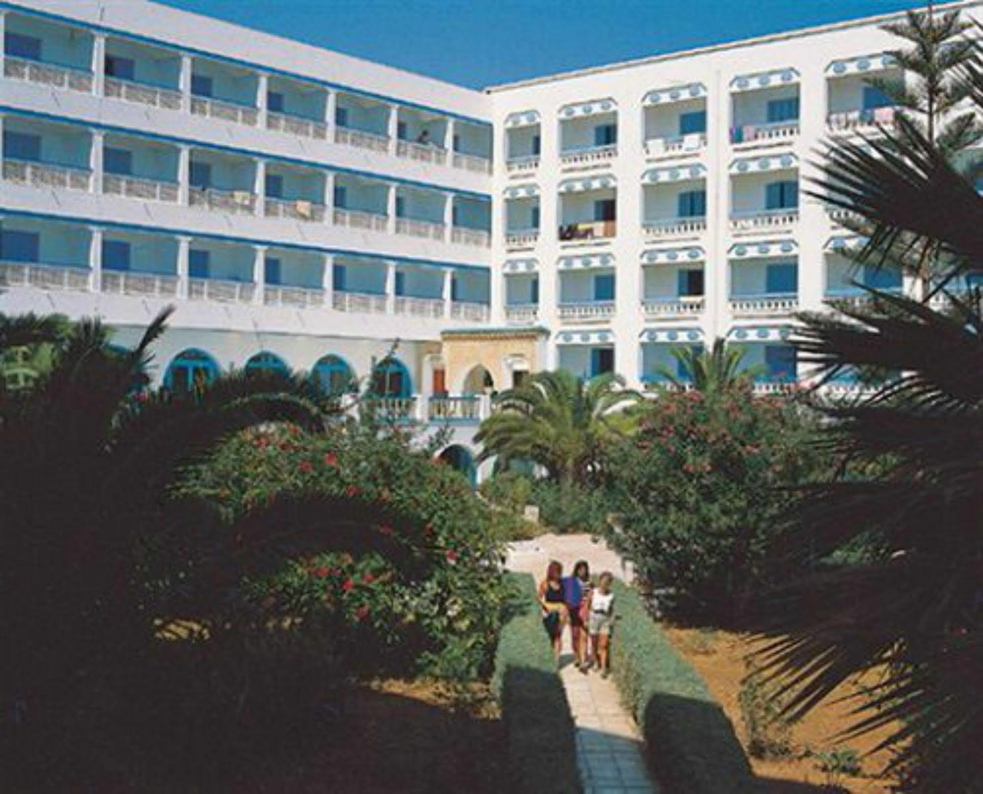 Hotel Les Colombes Hammamet Buitenkant foto