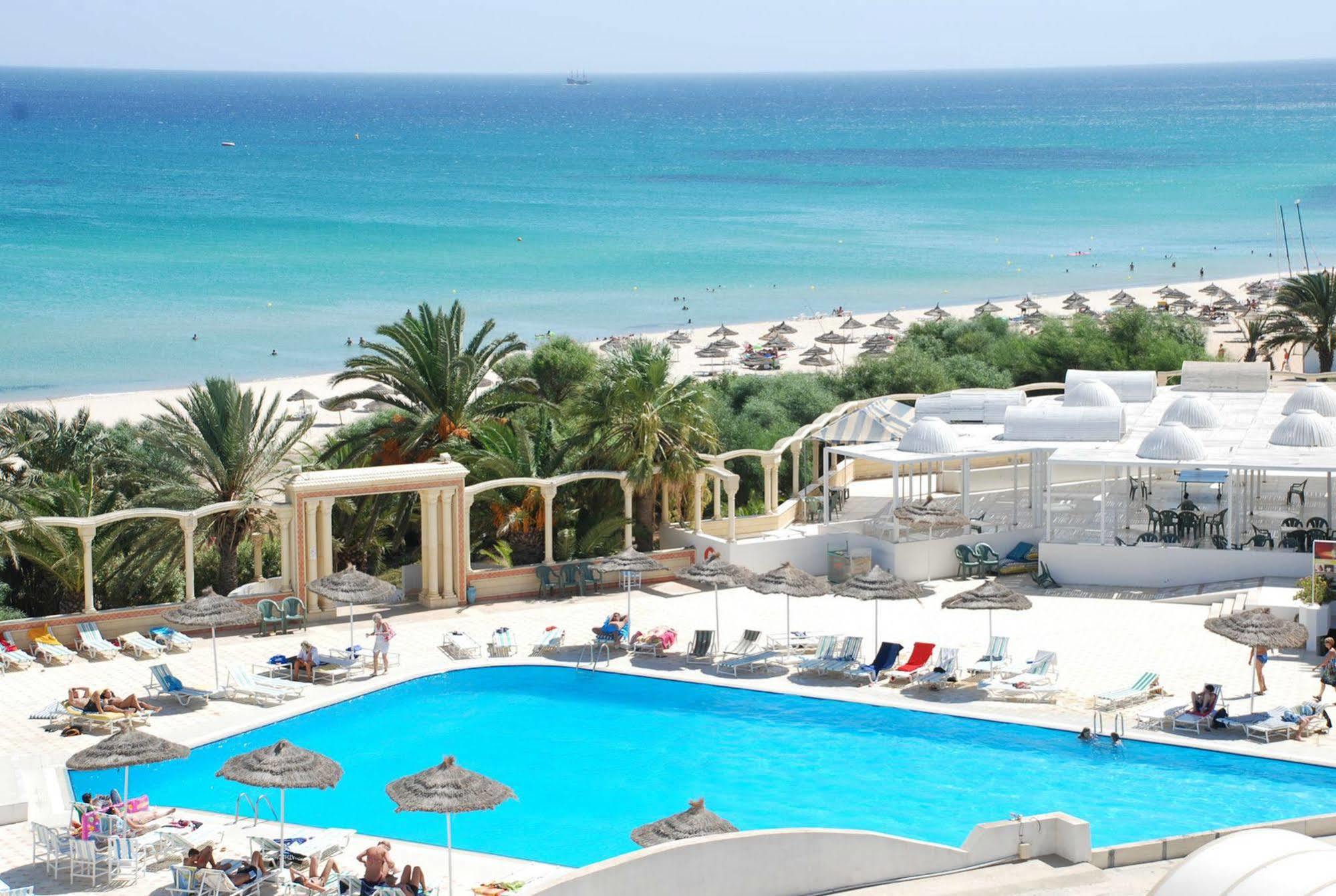 Hotel Les Colombes Hammamet Buitenkant foto