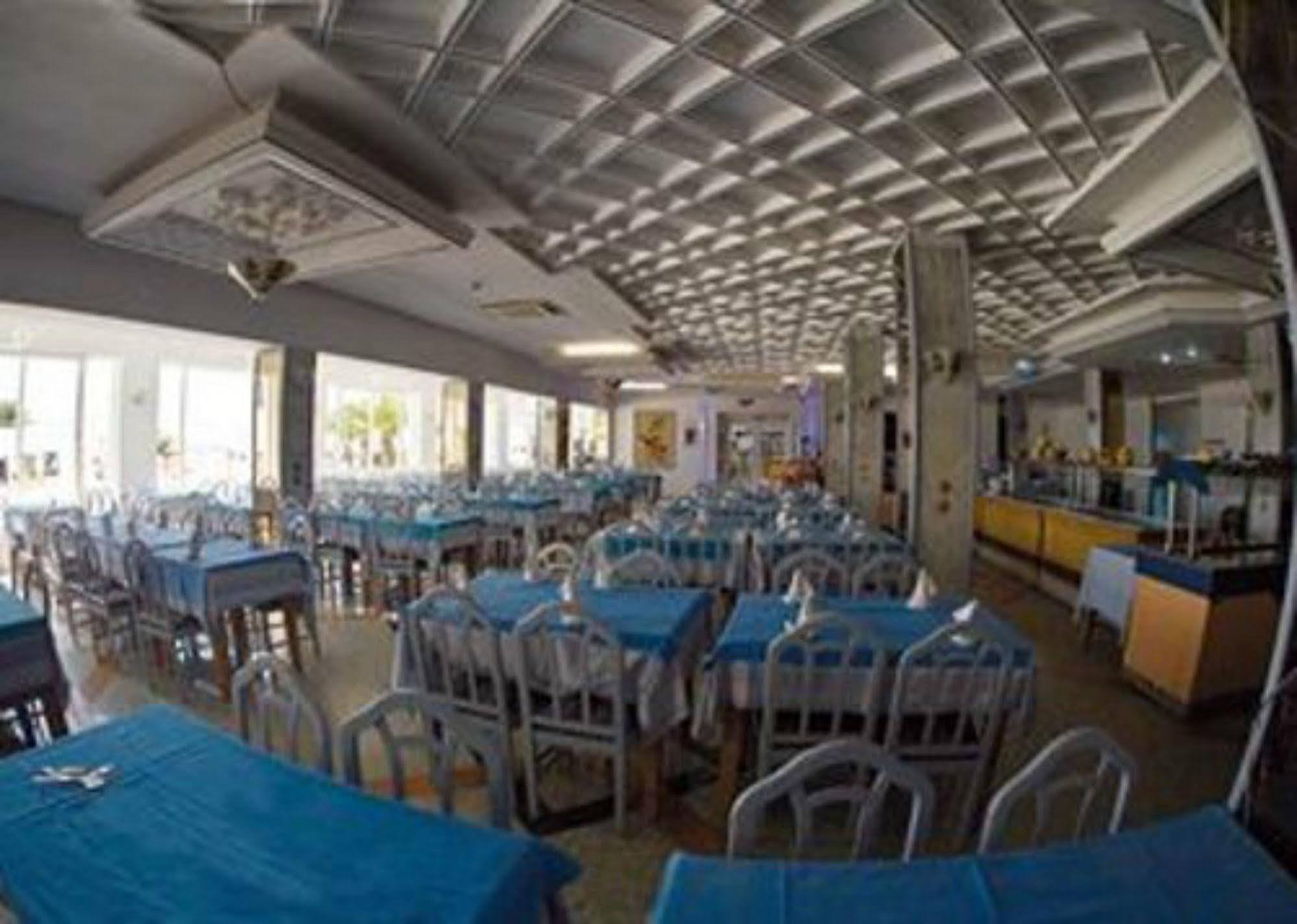 Hotel Les Colombes Hammamet Buitenkant foto