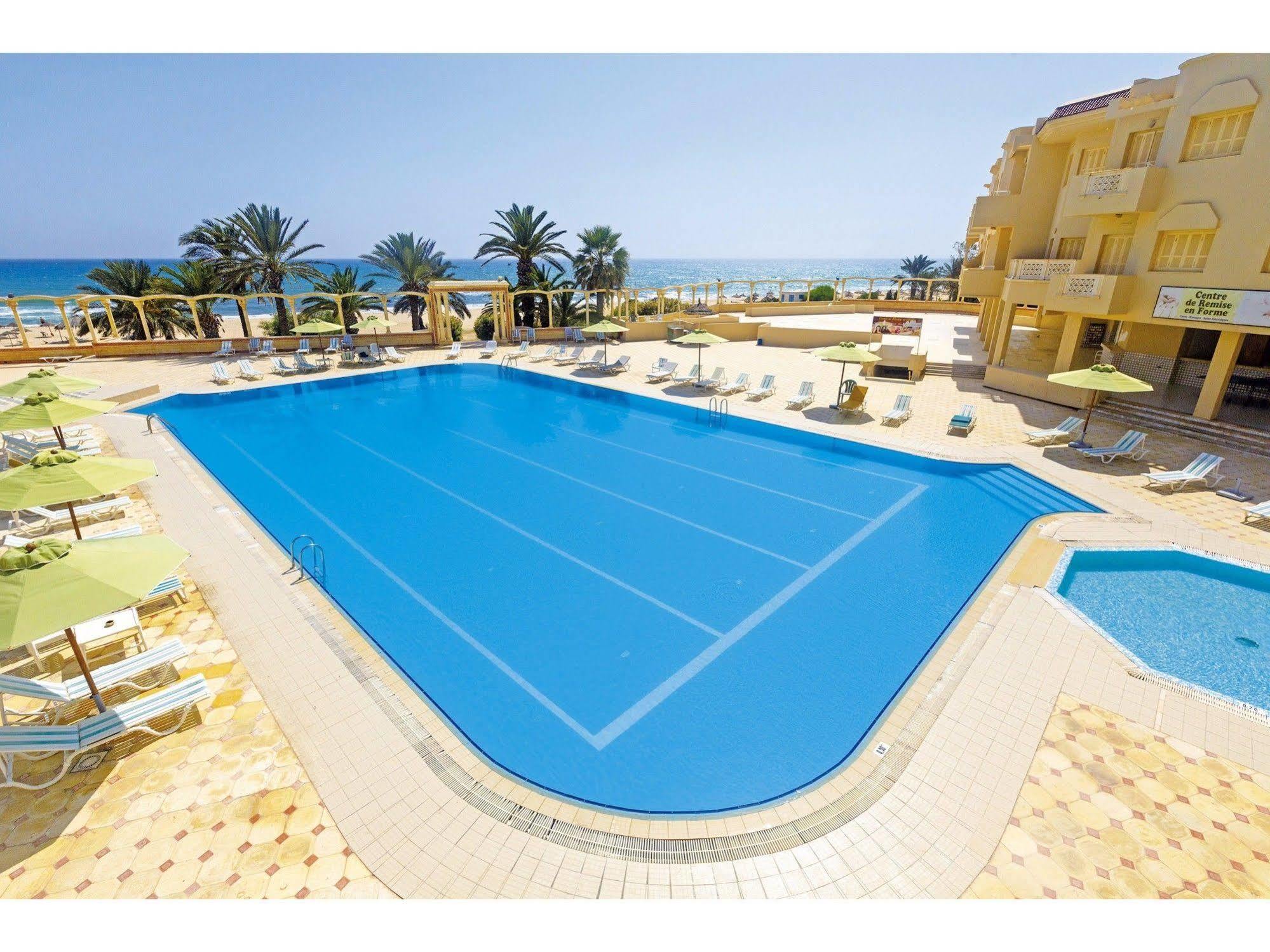 Hotel Les Colombes Hammamet Buitenkant foto